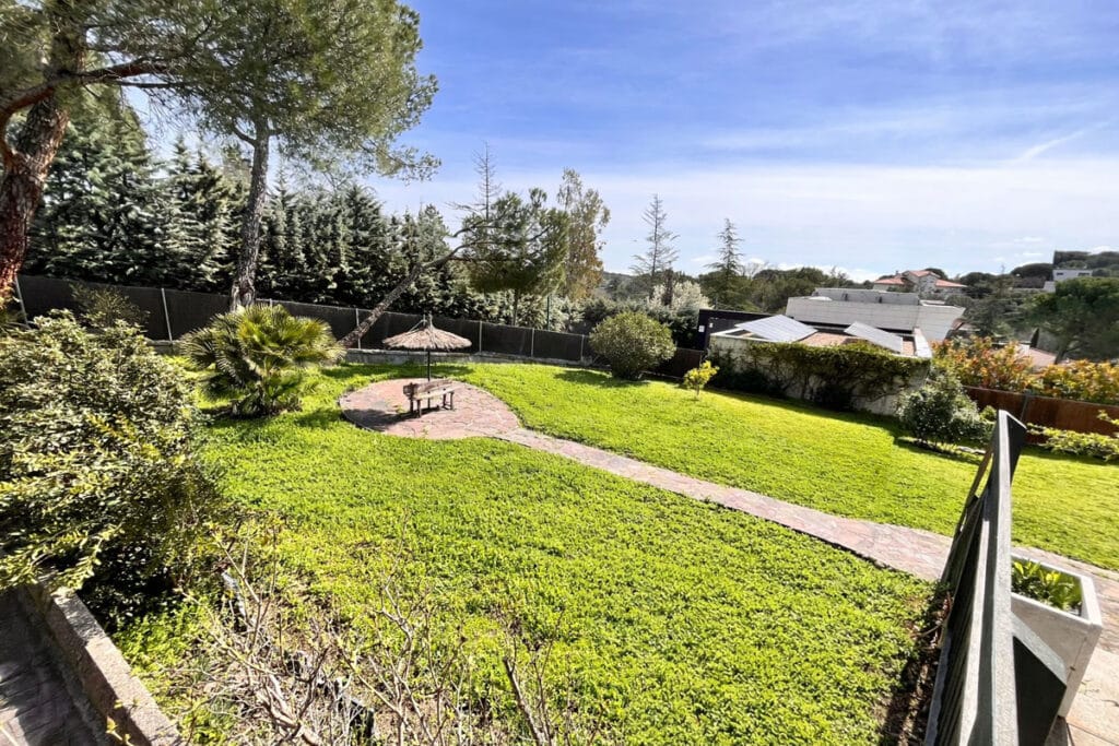 Chalet con preciosas vistas en Los Peñascales (Torrelodones)