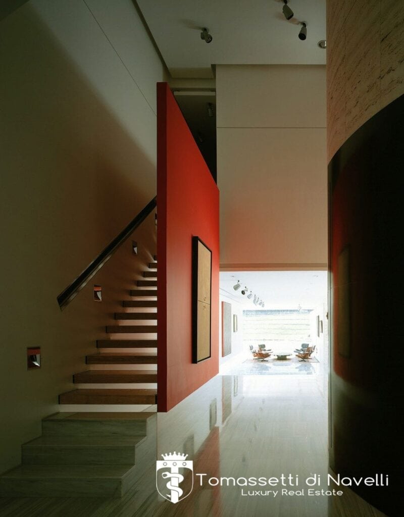 Impresionante villa de autor en finca privada a 14 km de Madrid