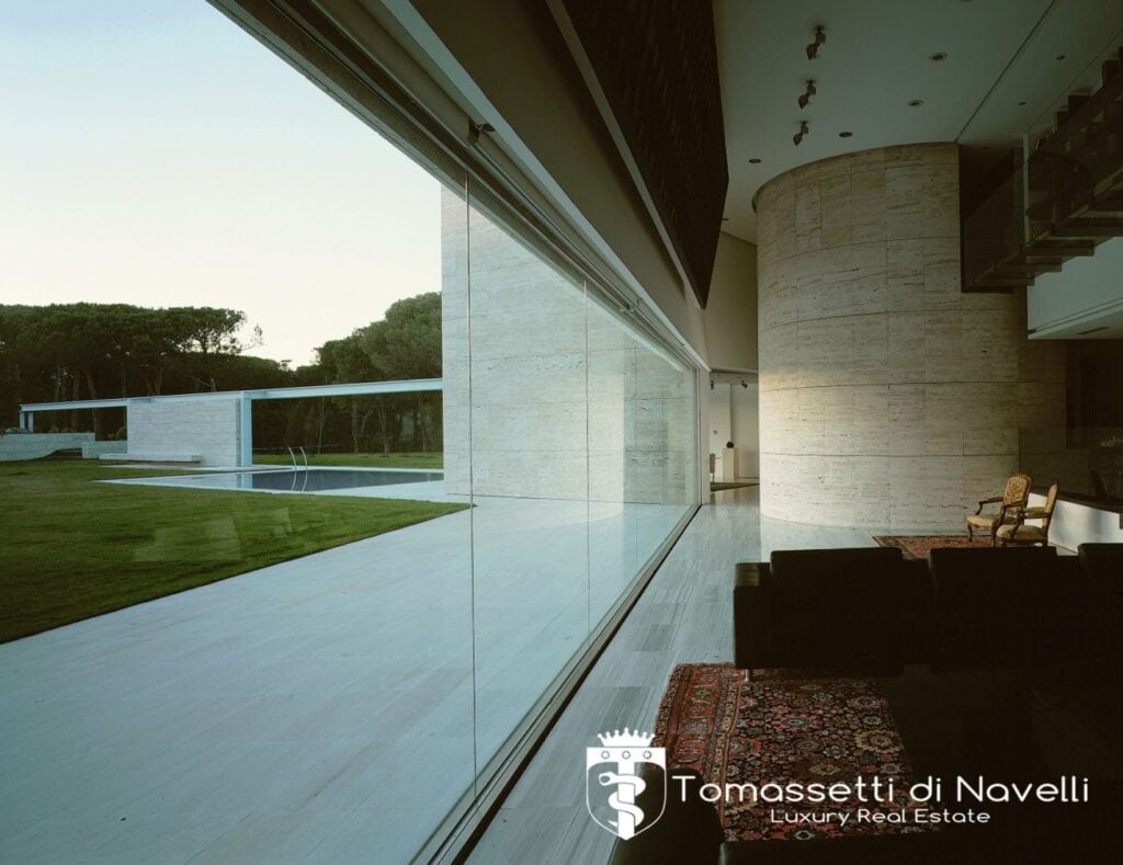 Impresionante villa de autor en finca privada a 14 km de Madrid