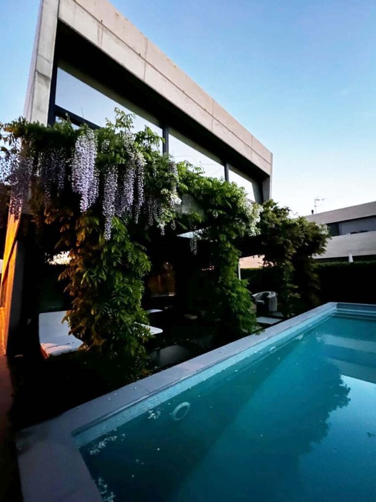 Chalet de diseño minimalista en La Pinada – Pozuelo de Alarcón
