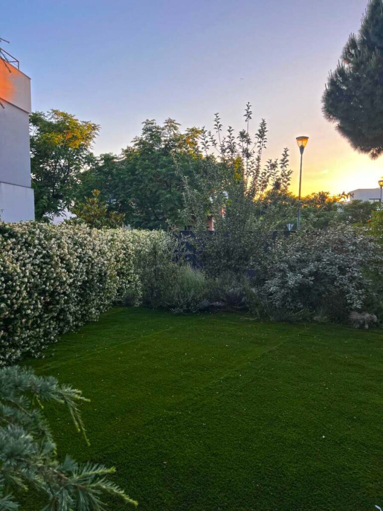 Chalet de diseño minimalista en La Pinada – Pozuelo de Alarcón